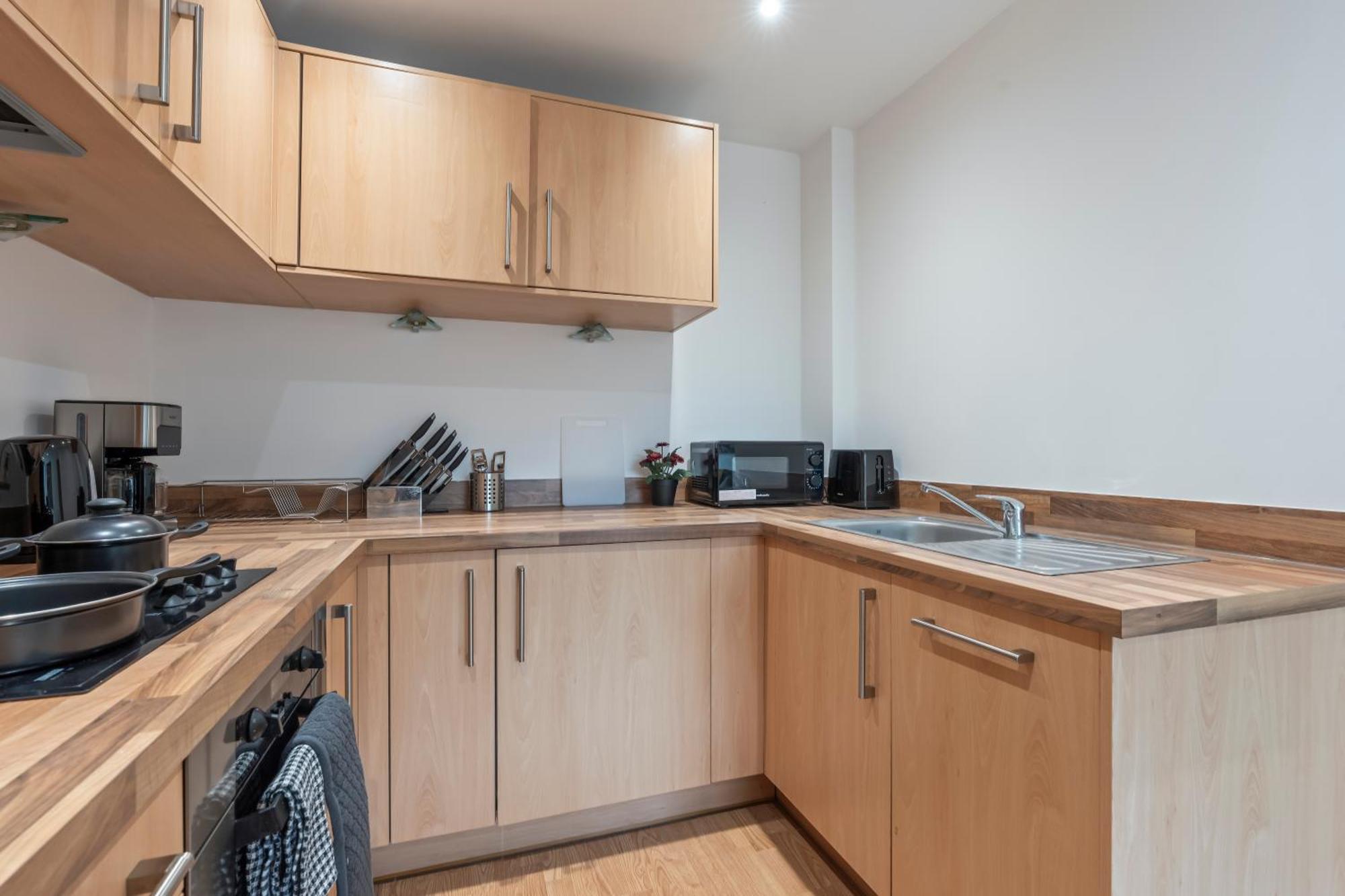 Heart Of City Centre Luxury Apartment With Secure Underground Parking Birmingham Exterior foto