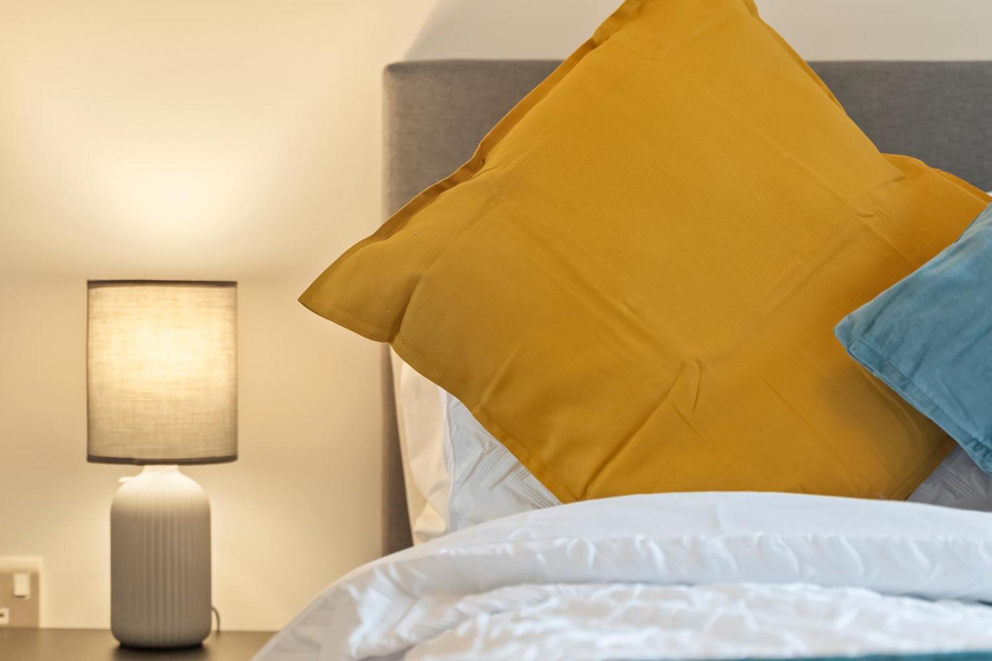 Heart Of City Centre Luxury Apartment With Secure Underground Parking Birmingham Exterior foto