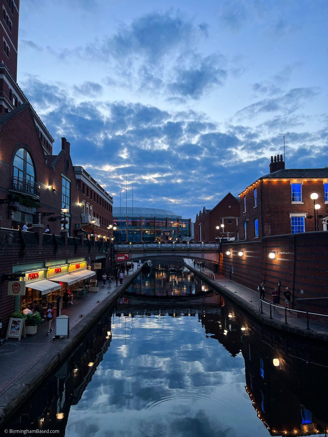 Heart Of City Centre Luxury Apartment With Secure Underground Parking Birmingham Exterior foto